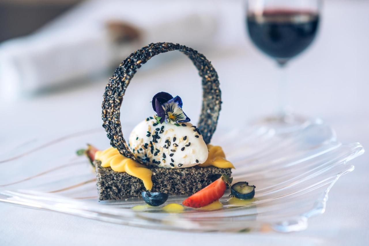 이베로스타 셀렉션 리스보아 리스본 외부 사진 A dessert at the restaurant